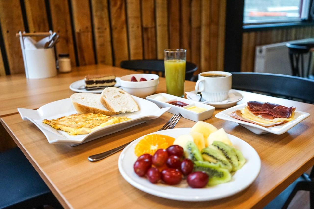 Hotel Boutique Restaurant Kran Kreen ปุนตาอาเรนาส ภายนอก รูปภาพ